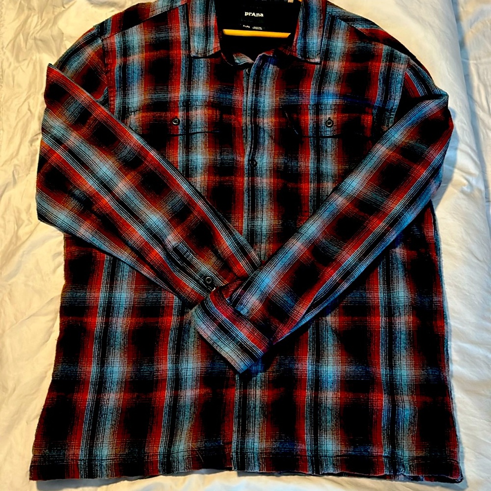 Prana Men’s flannel insulated shirt